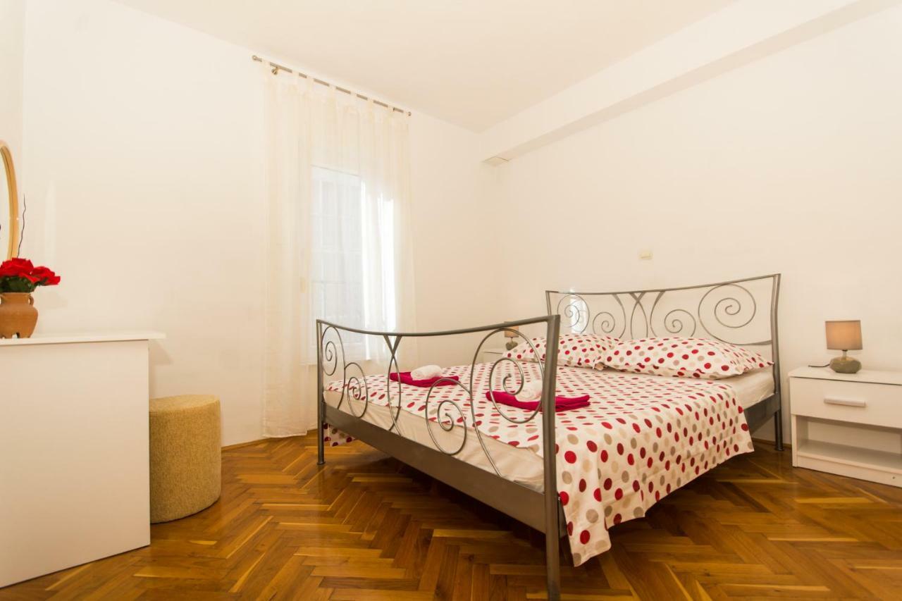 Apartman Ruza Apartment Trogir Exterior foto