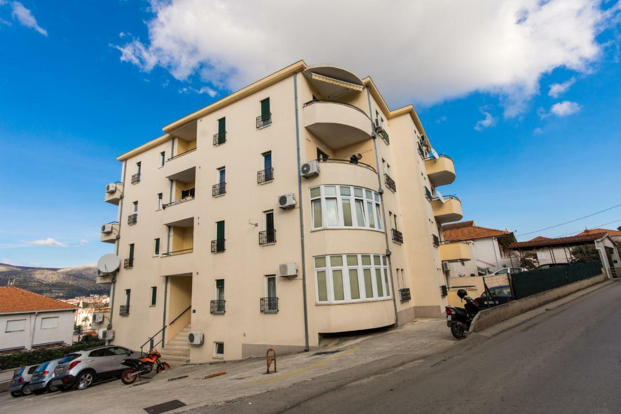 Apartman Ruza Apartment Trogir Exterior foto